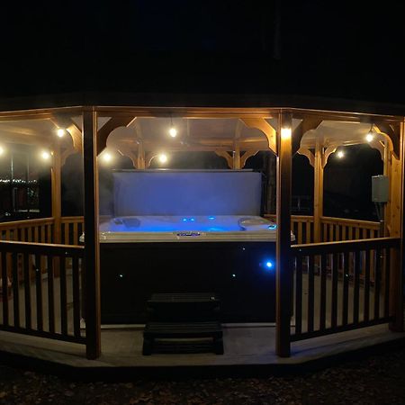 Talkeetna Log Cabin With Hot Tub Unit 2 Exterior foto